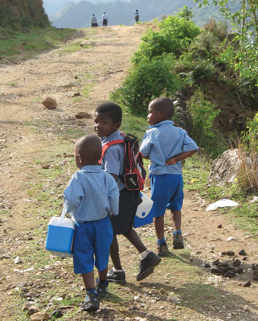 boys walking to school in Fondwa